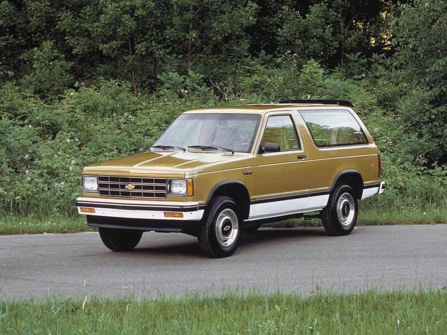  Chevrolet S-10 Blazer 3-Door 1983 года  (фото 13 из 14)